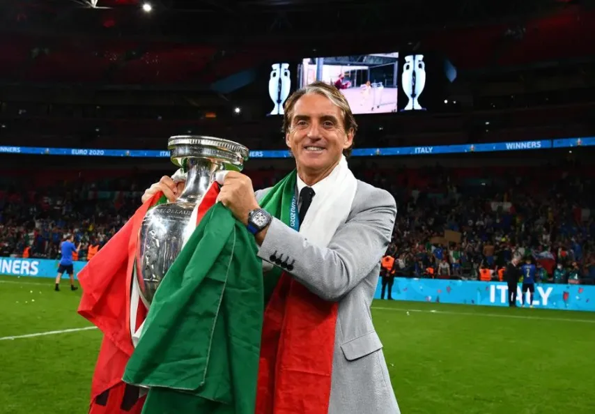 Bản lĩnh người Italy và thành công của hệ thống 4-3-3 ảnh 2