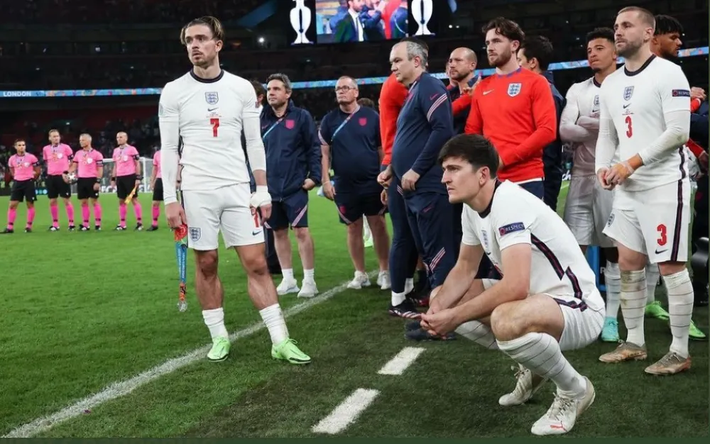 Jack Grealish đáp trả làn sóng chỉ trích việc tuyển Anh ‘ép’ Xaka sút quả luân lưu cuối cùng ảnh 2