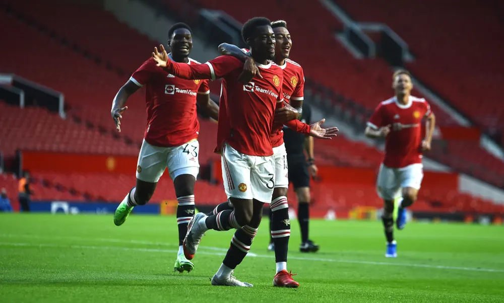 Các cầu thủ Man United tham gia đợt tập huấn phải xét nghiệm 2 lần/tuần