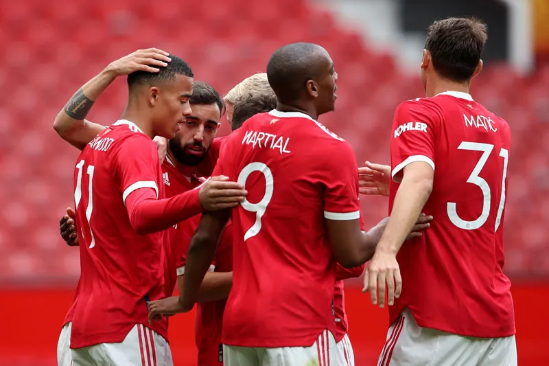 Lực lượng Man United vẫn còn lép so với các đối thủ