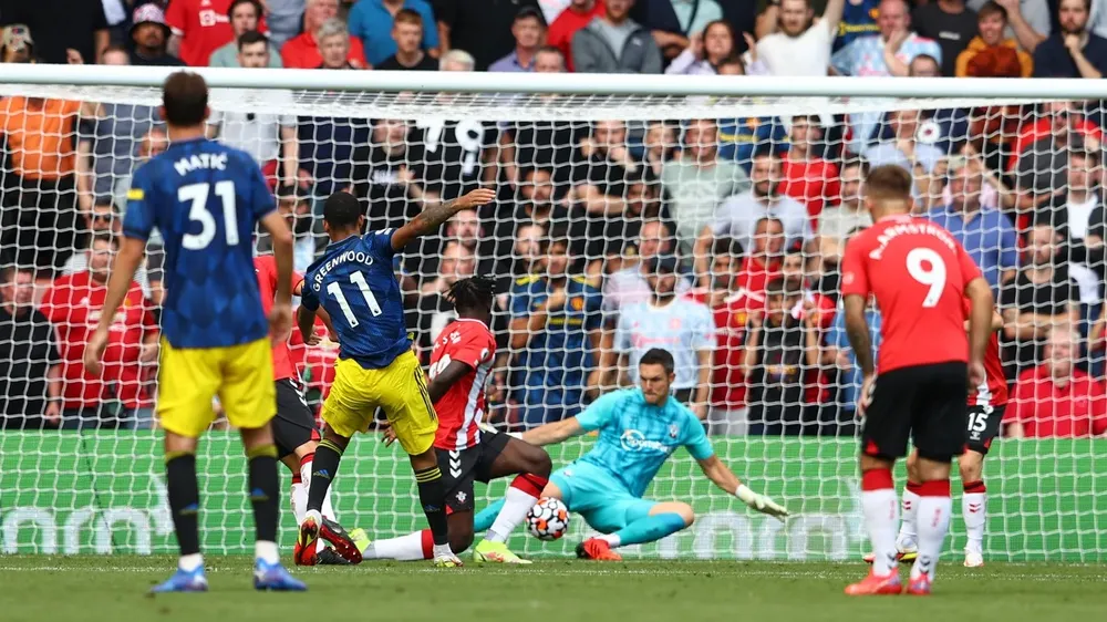 Southampton – Man.United 1-1: Che Adams mở điểm nhưng Greenwood giúp Quỷ đỏ ghi kỷ lục sân khách ảnh 2