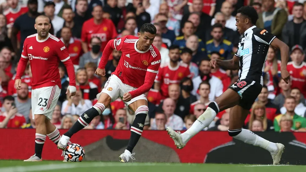 Ronaldo ca ngợi đêm ‘kỳ diệu’ ở Old Trafford ảnh 1