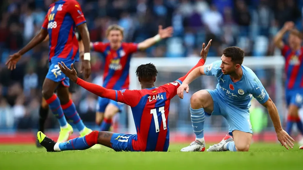 Man City – Crystal Palace 0-2: Zaha và Gallagher nhấn chìm The Citizens ảnh 2