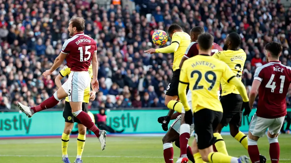 West Ham – Chelsea 3-2: Thiago Silva và Mason Mount ghi bàn nhưng The Blues thua sốc cuối trận ảnh 1