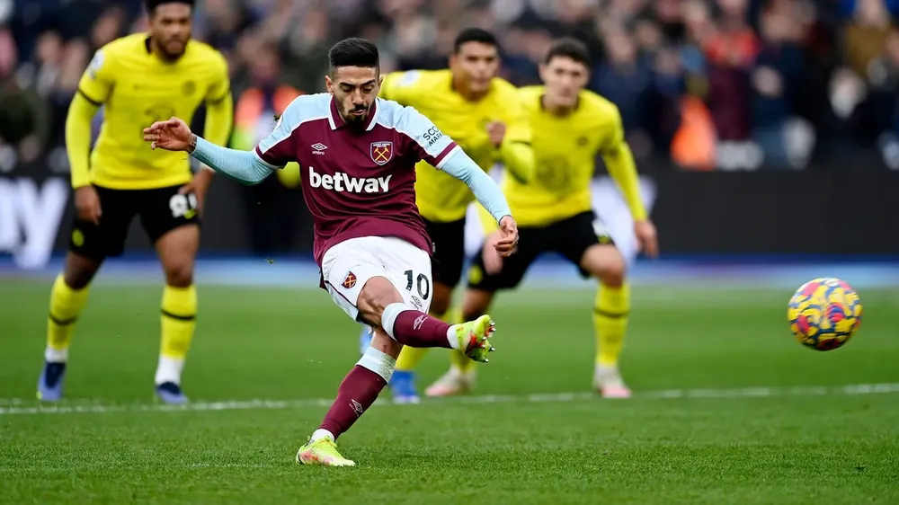 West Ham – Chelsea 3-2: Thiago Silva và Mason Mount ghi bàn nhưng The Blues thua sốc cuối trận ảnh 3