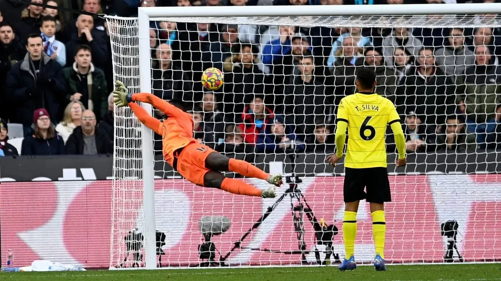West Ham – Chelsea 3-2: Thiago Silva và Mason Mount ghi bàn nhưng The Blues thua sốc cuối trận ảnh 5