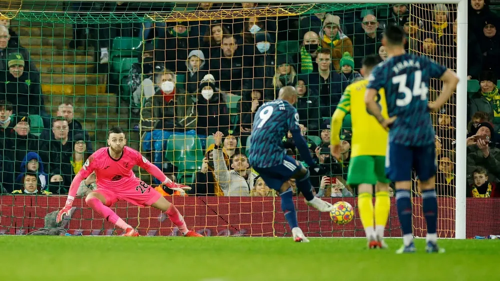 Saka ghi cú đúp giúp Arsenal thắng trận thứ 4 liên tiếp ảnh 4