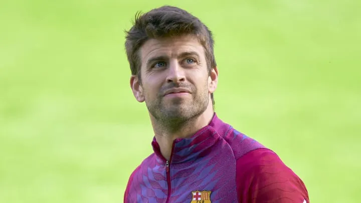Trung vệ Gerard Pique