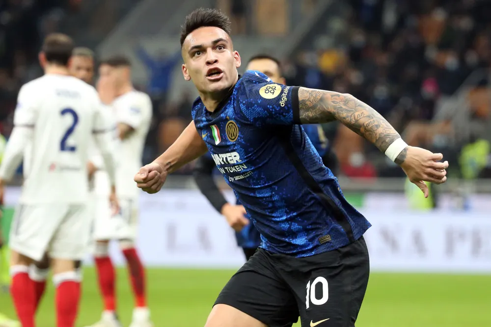 Lautaro Martinez sẵn sàng ra sân ở trận derby thứ 230