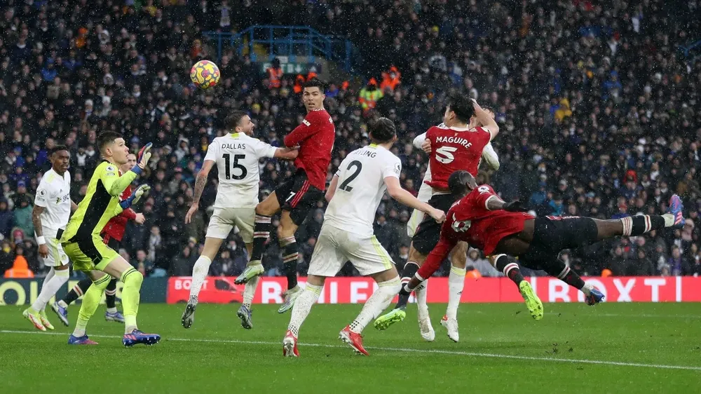 Siêu dự bị Fred và Elanga giúp Man.Utd thắng trận thủy chiến kịch tính ảnh 1