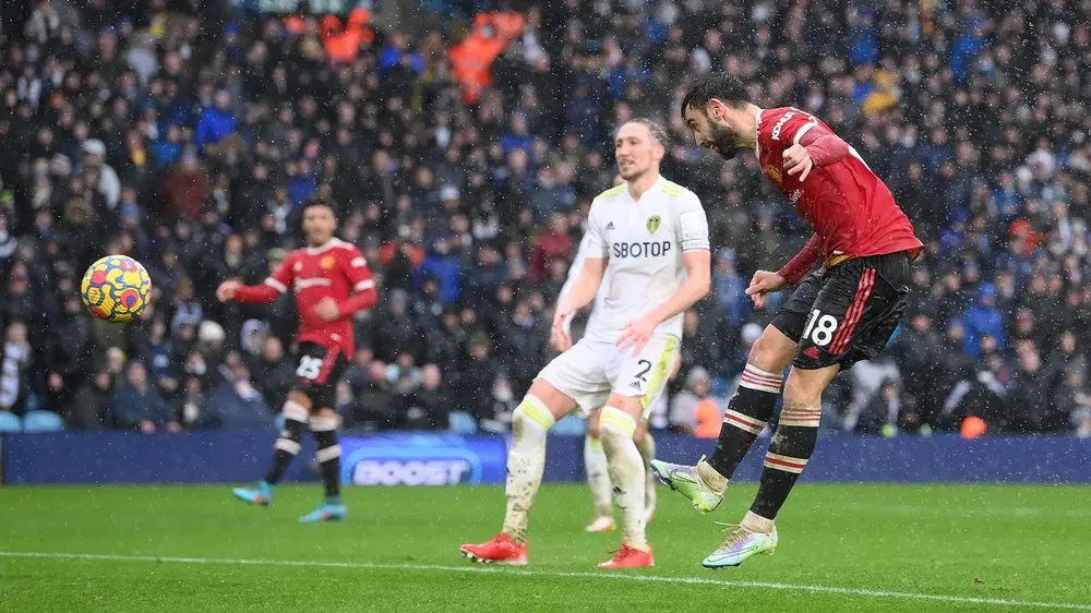 Siêu dự bị Fred và Elanga giúp Man.Utd thắng trận thủy chiến kịch tính ảnh 2