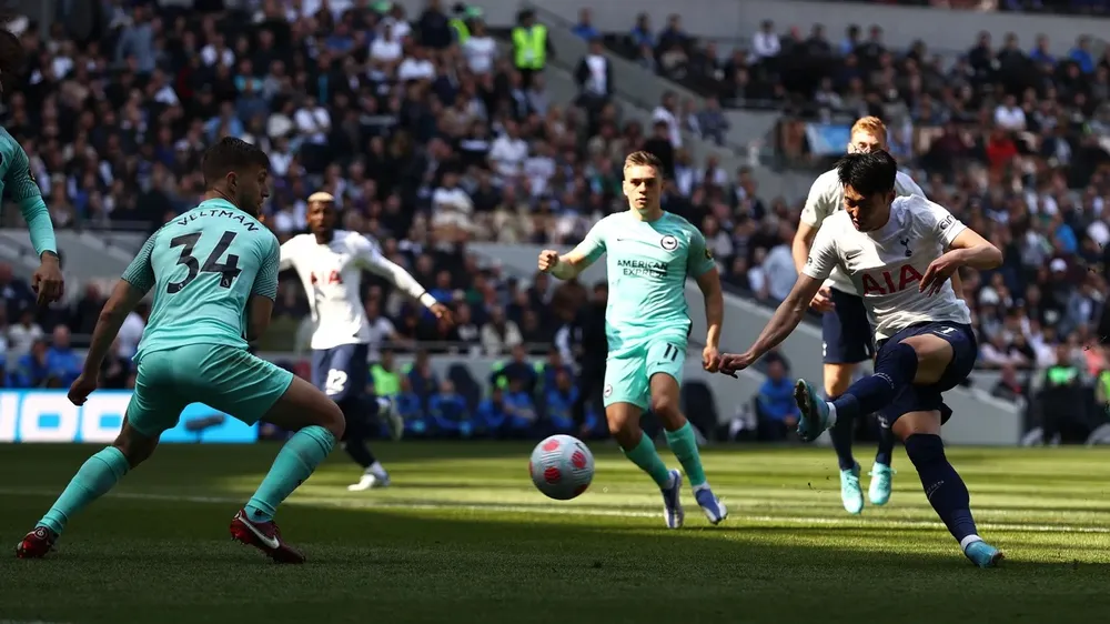 Trossard ghi bàn phút cuối, giúp Chim mồng biển nhấn chìm Tottenham ảnh 2