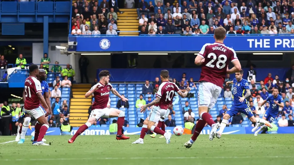 Pulisic ghi bàn giúp Chelsea vượt qua 10 cầu thủ West Ham ảnh 4