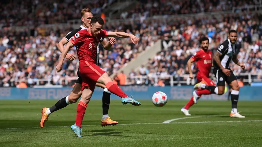 Thắng Newcastle 1-0, Liverpool tạm chiếm lại ngôi đầu ảnh 3