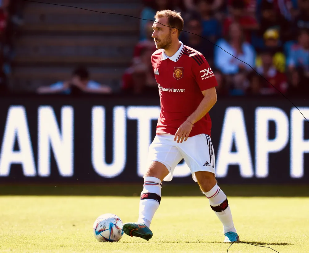 Bàn thắng muộn của Joao Felix nhấn chìm ​​10 cầu thủ Man Utd ảnh 2