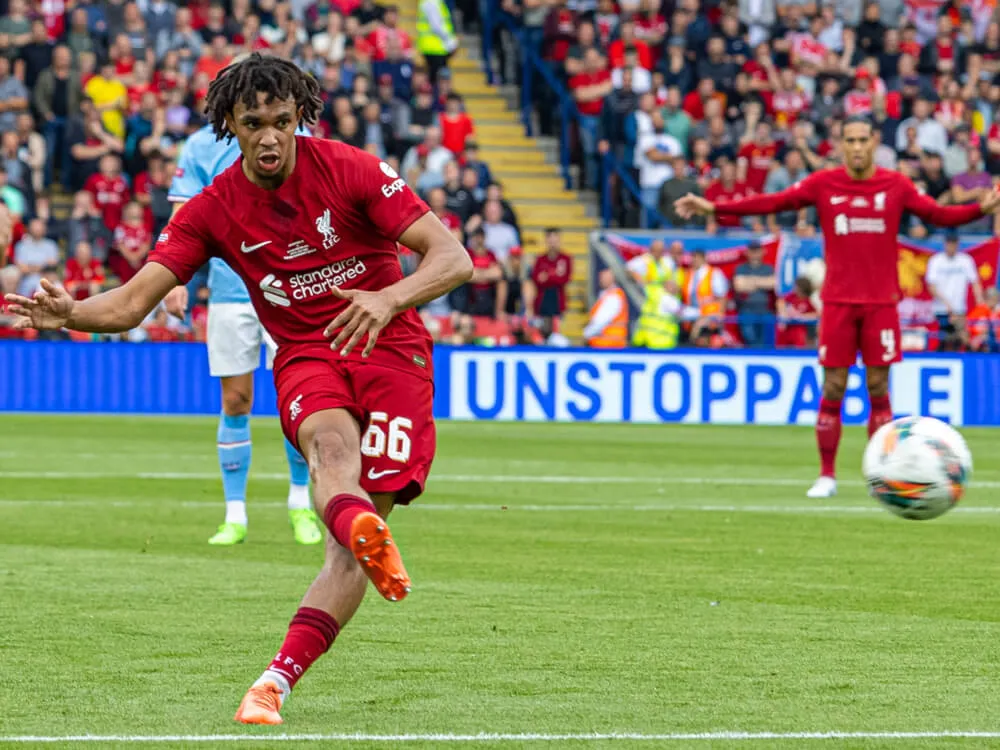 Liverpool - Man City 3-1: Darwin Nunez tỏa sáng giúp Jurgen Klopp lần đầu tiên giành Community Shield ảnh 1