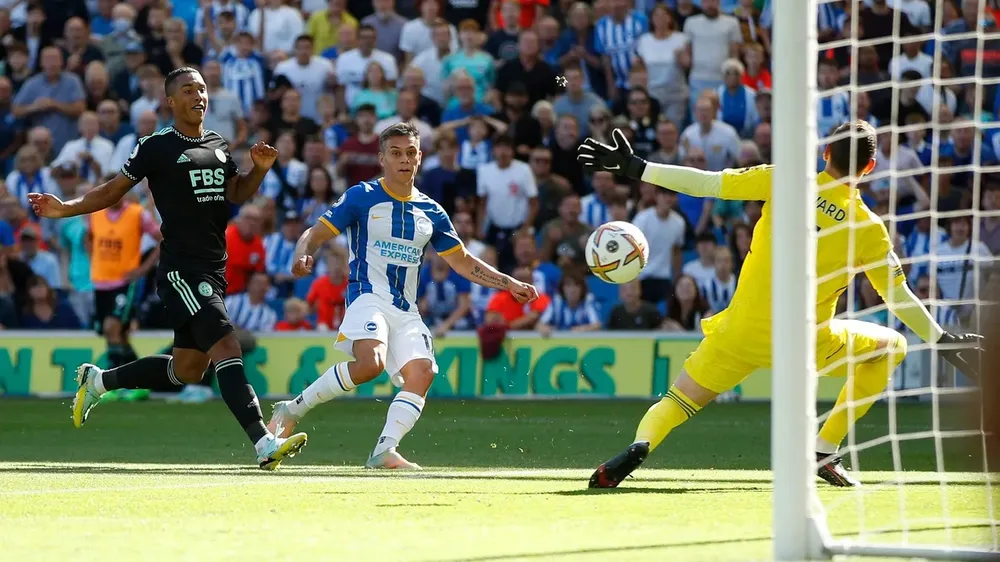 Brighton đè bẹp Leicester trong cơn mưa bàn thắng ở hiệp 2 ảnh 3