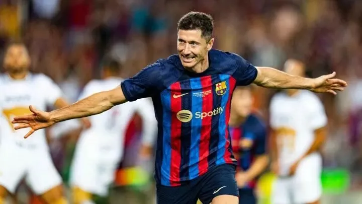 Robert Lewandowski đang tỏa sáng ở Barcelona
