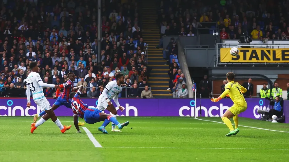 Conor Gallagher nhấn chìm đội bóng cũ khi Chelsea ngược dòng thắng Crystal Palace ảnh 2