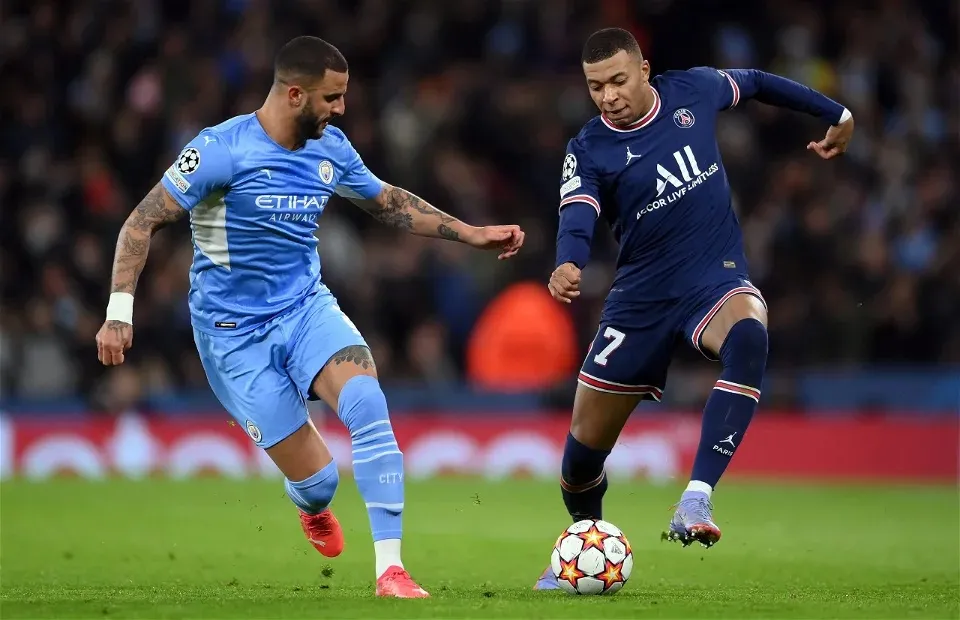 Kyle Walker sẽ là con chủ bài để chống Kylian Mbappe
