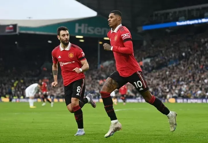 Marcus Rashford ăn mừng bàn thắng