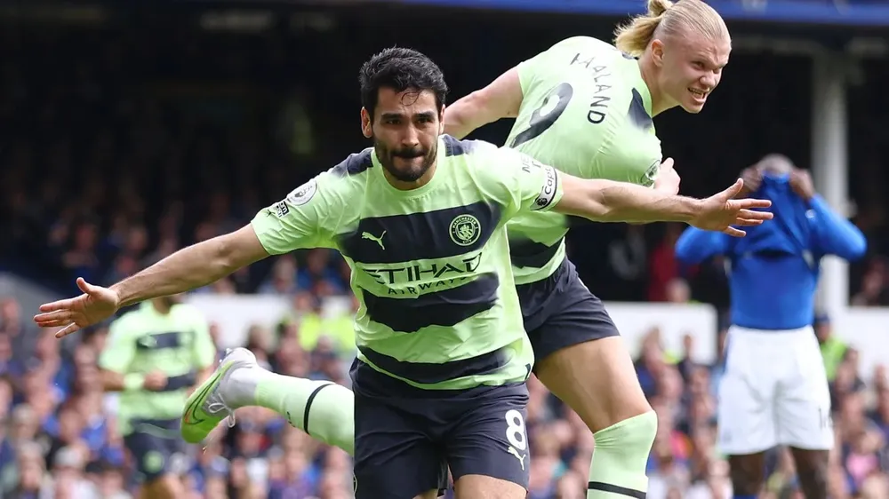 Ilkay Gundogan và Erling Haaland ghi 3 bàn cho Man City