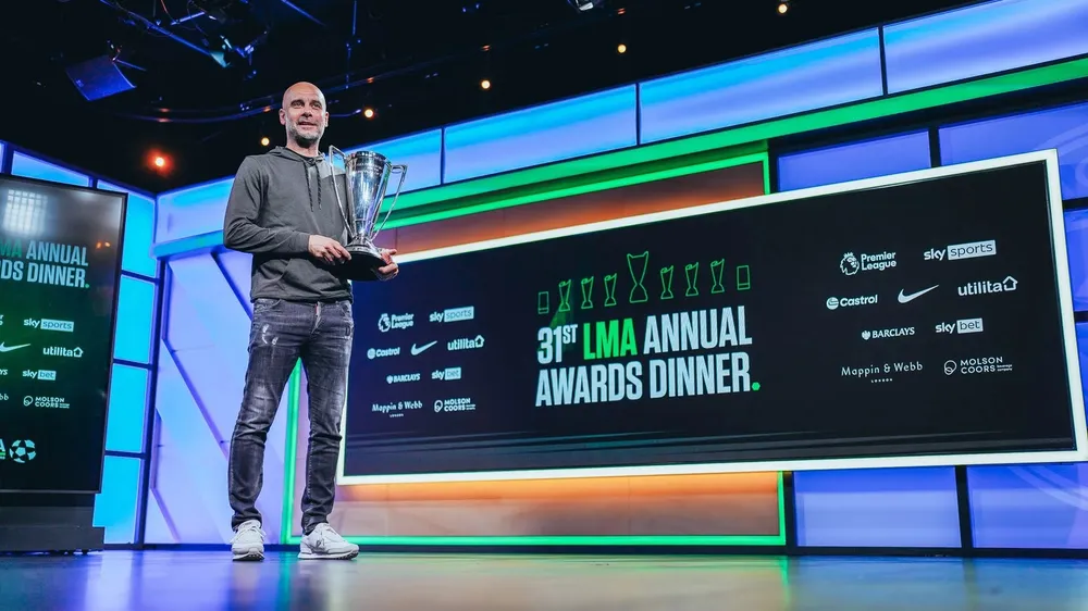 Pep Guardiola nhận giải thưởng HLV xuất sắc nhất nước Anh lần thứ 3