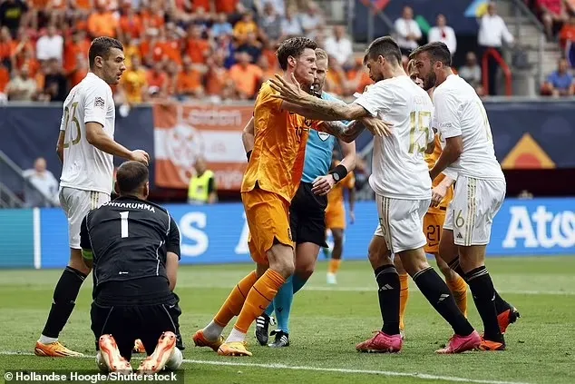 Những phút căng thẳng cuối trận