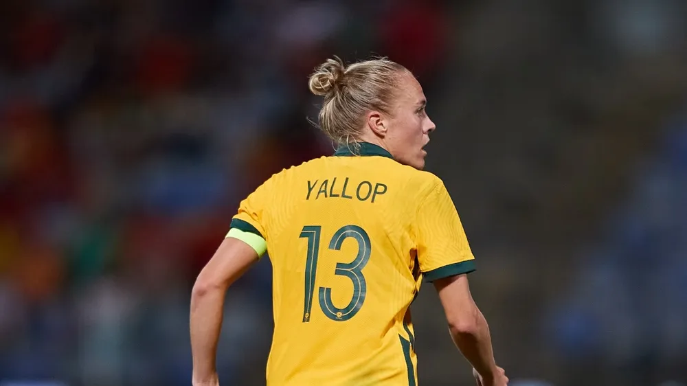 Tameka Yallop không muốn khơi dậy tính xung khắc giữa 2 làng thể thao Anh và Australia