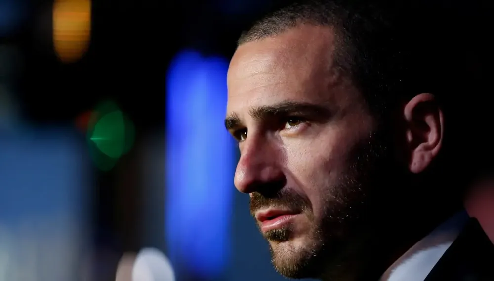 Leonardo Bonucci muốn trở lại đội một