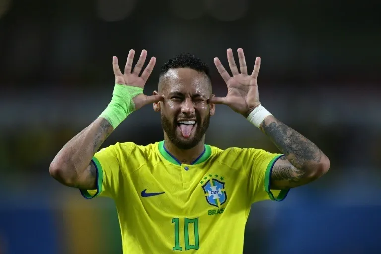 Neymaer ăn mừng bàn thằng của Selecao Neymaer ăn mừng bàn thằng của Selecao