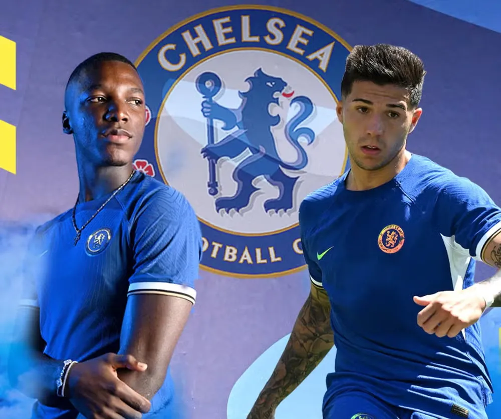 Moise Caicedo và Enzo Fernandez Moise Caicedo và Enzo Fernandez