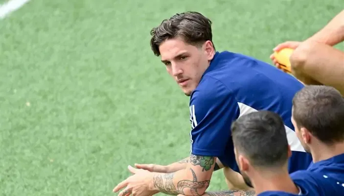 Nicolo Zaniolo khó tránh khỏi án treo giò Nicolo Zaniolo khó tránh khỏi án treo giò