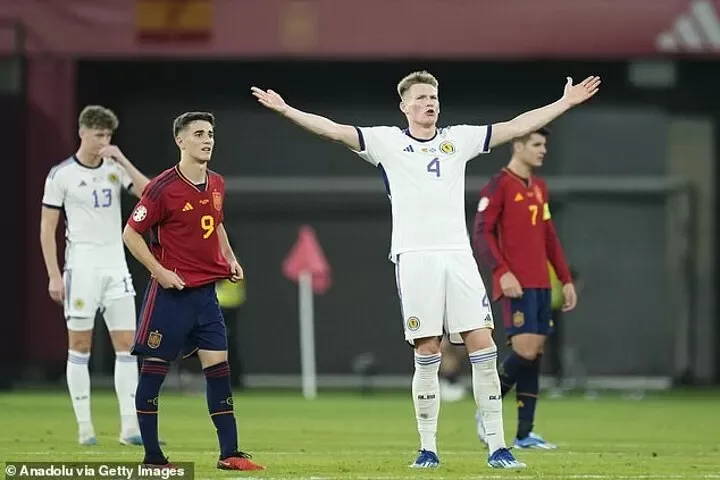 Scott McTominay phản ứng khi bàn thắng không được công nhận
