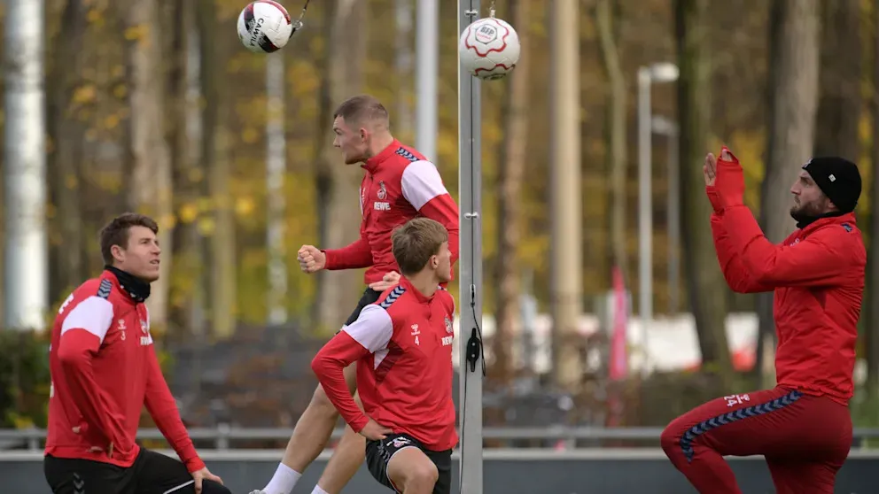 Bốn hậu vệ Cologne rèn luyện không chiến để đối đầu với Harry Kane