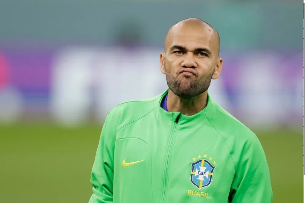Dani Alves đã bị bắt không lâu sau khi dự World Cup 2022 cùng tuyển Brazil