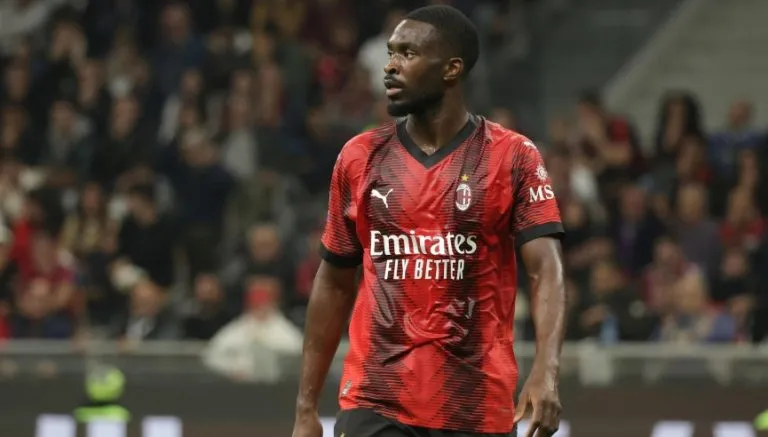 Fikayo Tomori đang chơi ổn định ở AC Milan