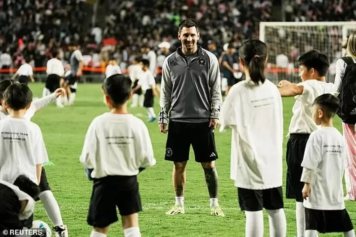 Trẻ em Hồng Kông có cơ hội trải nghiệm bóng đá cùng thần tượng Messi
