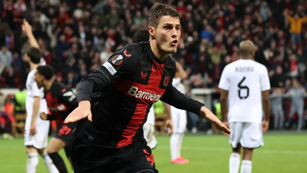 Schick hiện ghi nhiều bàn châu Âu nhất cho Leverkusen mùa này với 5 bàn thắng.