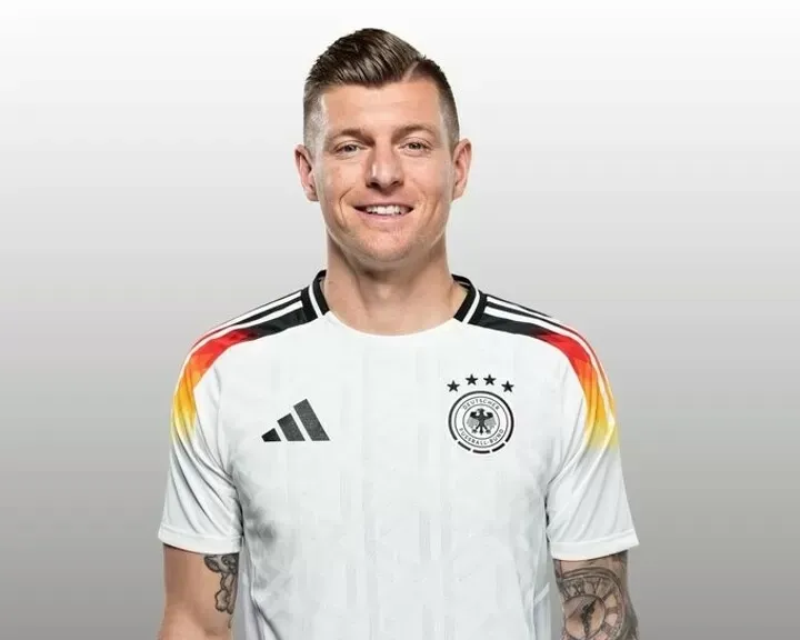 kroos.jpg