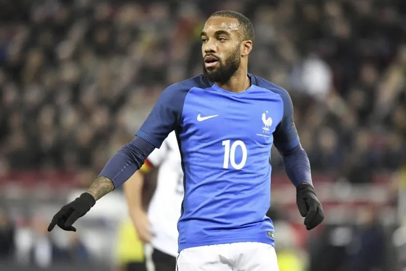Tiền đạo 33 tuổi Alexandre Lacazette tự tin sẽ thắng HLV lần này