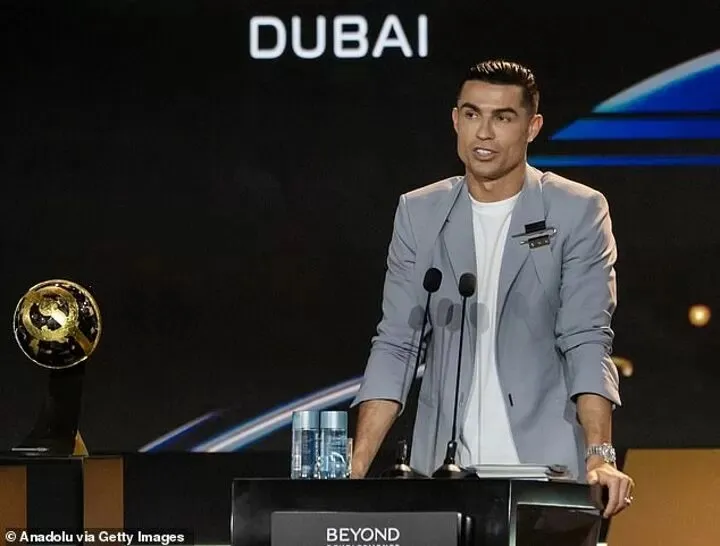 RONALDO DUBAI SFBGNCSDGDWERGH VDGN.jpg