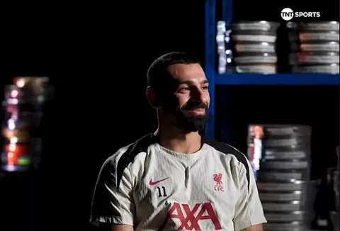Mo Salah trả lời phỏng vấn của TNT Sports