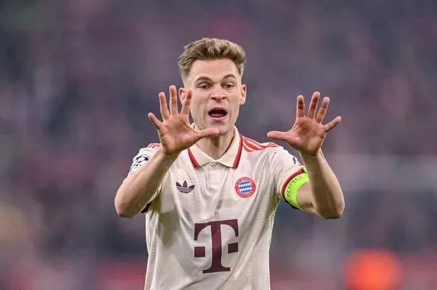 Joshua Kimmich trở thành vũ khí lợi hại của Bayern Munich trong cuộc chiến với Leverkusen