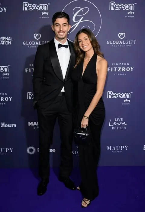 1 luong sdfhxfgmx.jpg