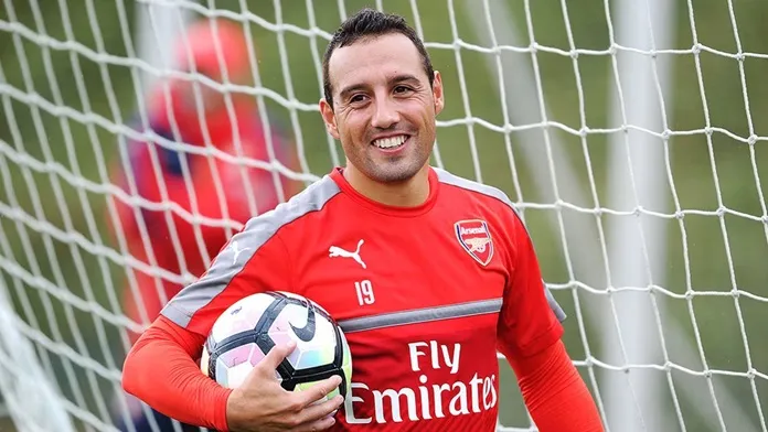 Cazorla đã trở lại sân cỏ sau 668 ngày vắng bóng khi chơi cho Villarreal năm 2018