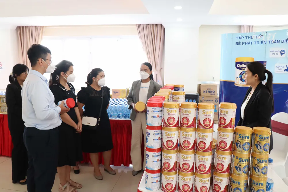 Nâng cao năng lực đội ngũ chăm sóc sức khoẻ cho trẻ em và người cao tuổi ảnh 1