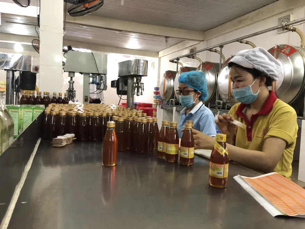 Sản phẩm mật ong của Công ty cổ phần tập đoàn Xuân Nguyên đang được người tiêu dùng trong nước ưa chuộng