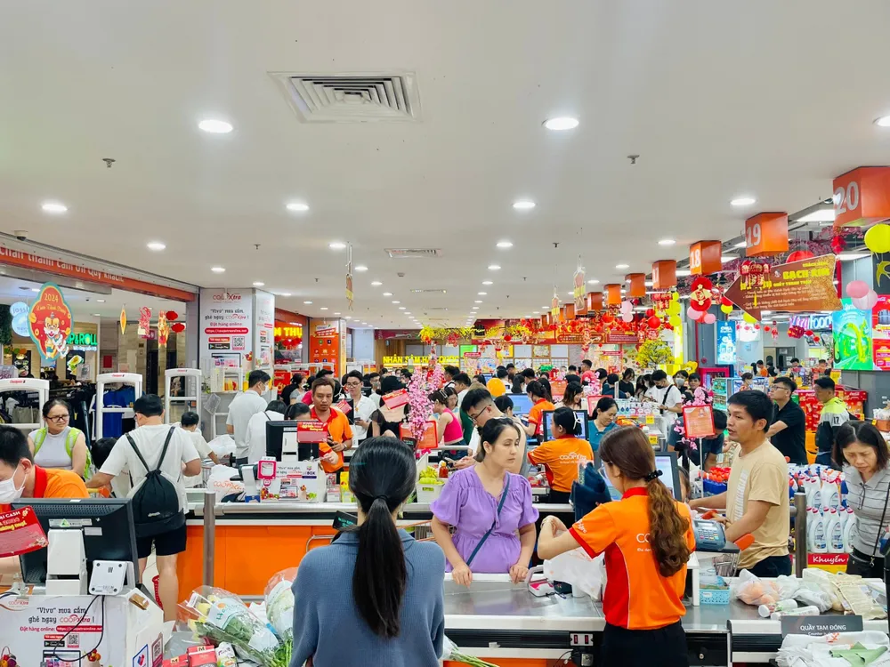 Co.opXtra giảm đến 50% các sản phẩm có xuất xứ từ Hàn Quốc và Nhật Bản trong Ngày hội hoa anh đào.jpg