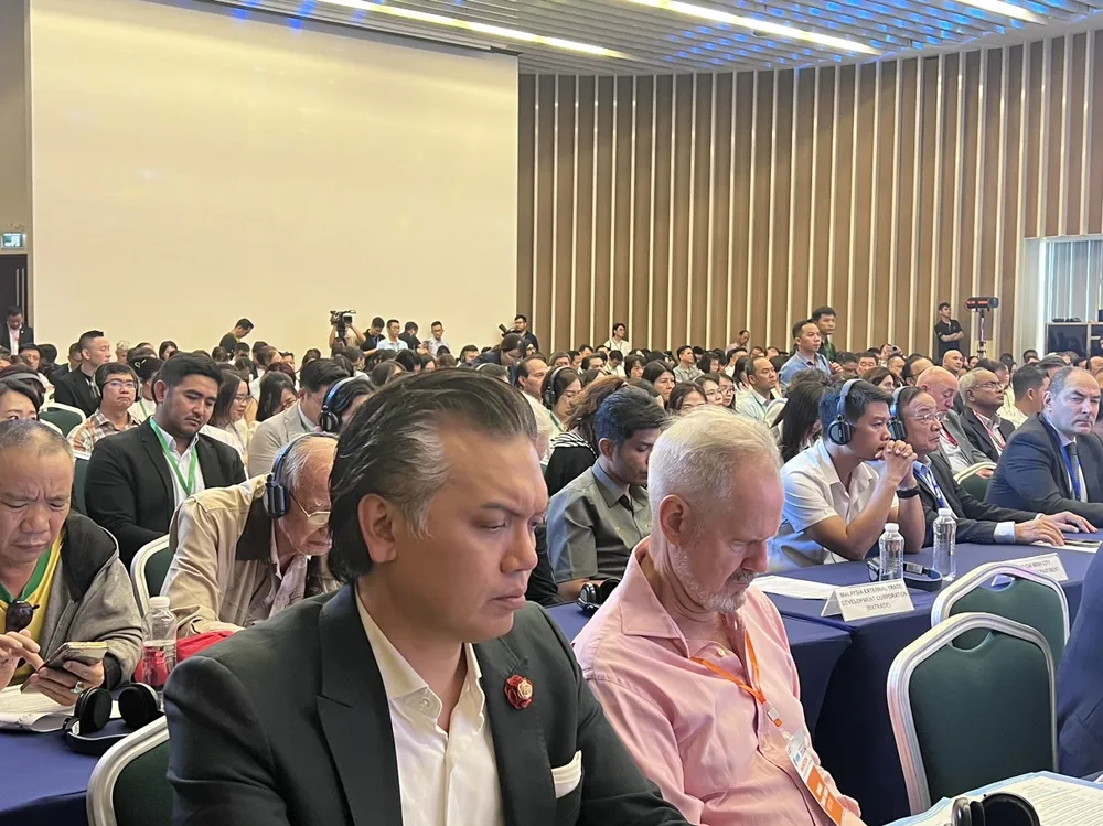 Hơn 300 kênh phân phối và nhà nhập khẩu lớn trên toàn cầu đã tham gia diễn đàn xuất khẩu năm 2024